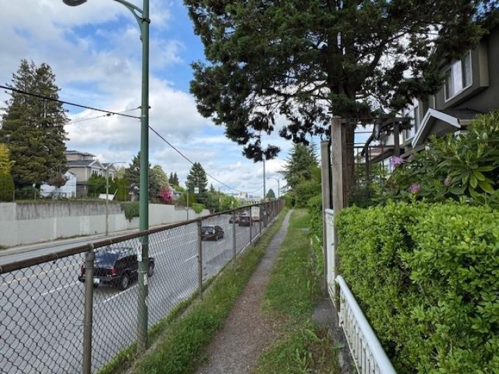 Photo 3 at 56 W 41st Avenue, Oakridge VW, Vancouver West