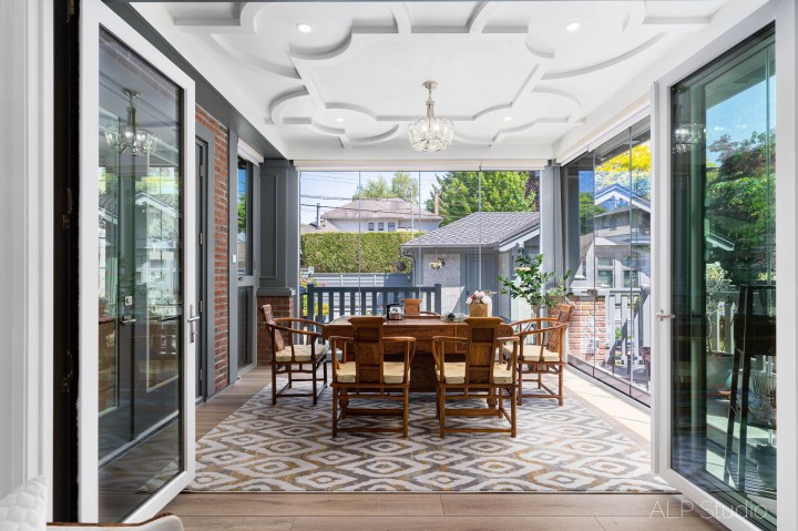 Photo 11 at 6038 Marguerite Street, South Granville, Vancouver West