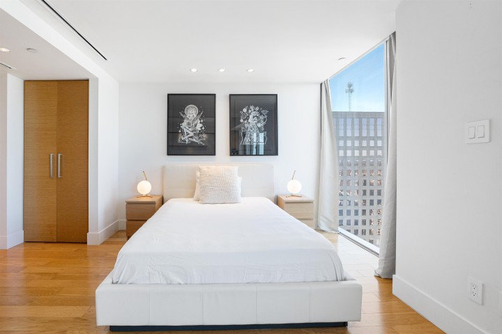 Photo 7 at 3803 - 667 Howe Street, Downtown VW, Vancouver West