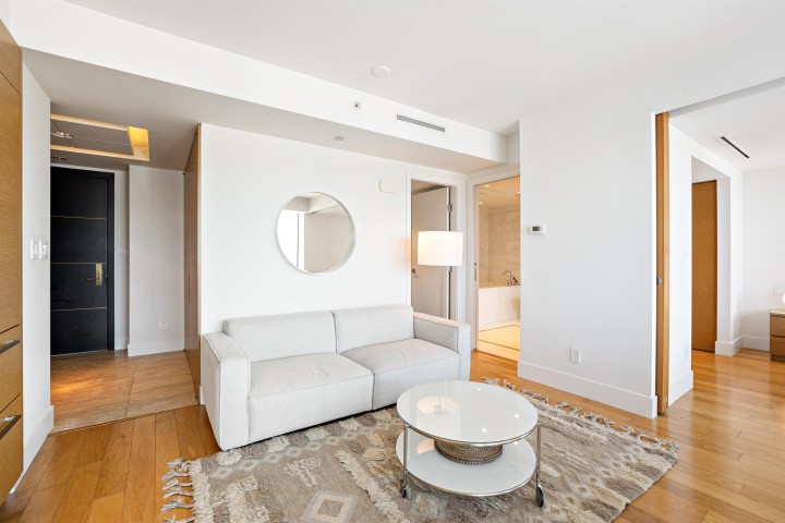 Photo 5 at 3803 - 667 Howe Street, Downtown VW, Vancouver West