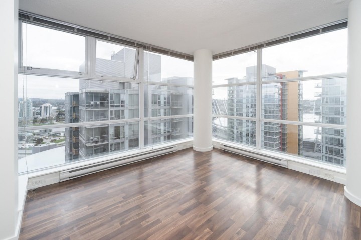 Photo 3 at 2901 - 602 Citadel Parade, Downtown VW, Vancouver West