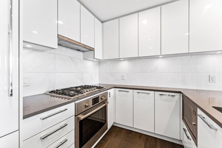 Photo 8 at 701 - 3487 Binning Road, University VW, Vancouver West