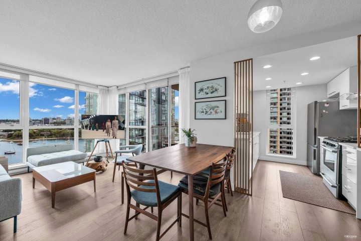 Photo 1 at 1802 - 1408 Strathmore Mews, Yaletown, Vancouver West