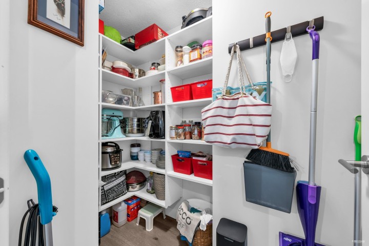 Photo 25 at 1802 - 1408 Strathmore Mews, Yaletown, Vancouver West