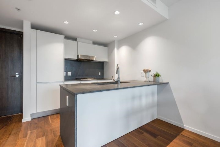 Photo 4 at 612 - 8488 Cornish Street, S.W. Marine, Vancouver West