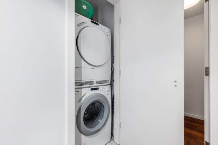 Photo 8 at 612 - 8488 Cornish Street, S.W. Marine, Vancouver West