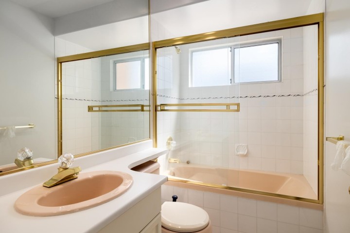 Photo 8 at 108 W 46 Avenue, Oakridge VW, Vancouver West