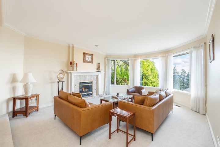 Photo 6 at 4153 Quarry Court, Braemar, North Vancouver