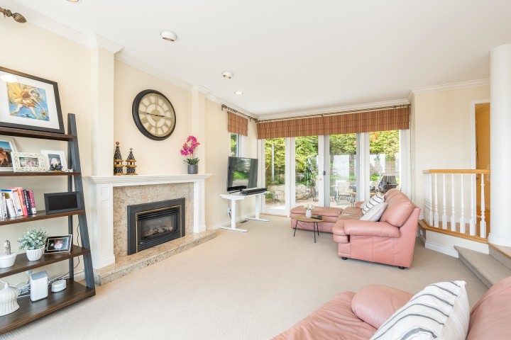 Photo 12 at 4153 Quarry Court, Braemar, North Vancouver