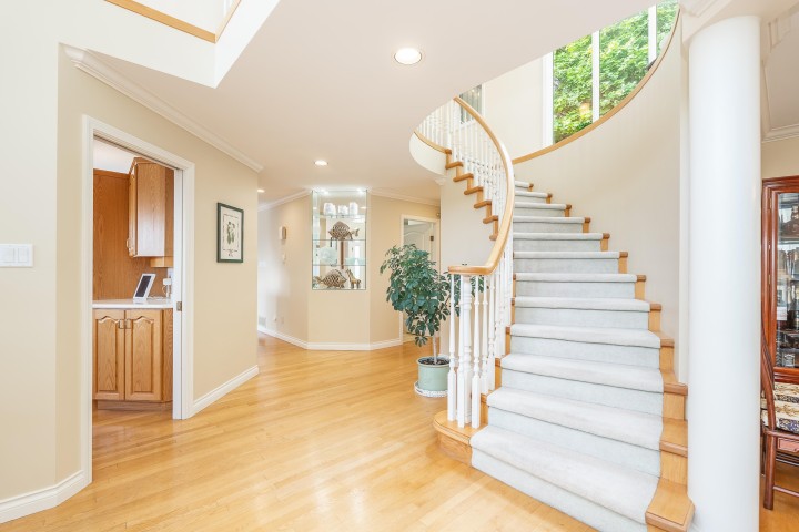 Photo 5 at 4153 Quarry Court, Braemar, North Vancouver