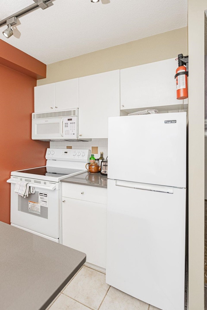 Photo 11 at 802 - 1889 Alberni Street, West End VW, Vancouver West