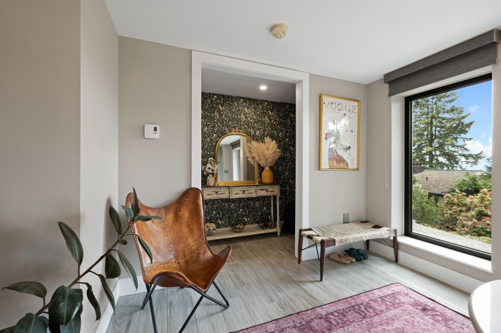 Photo 7 at 445 Mountain Drive, Lions Bay, West Vancouver