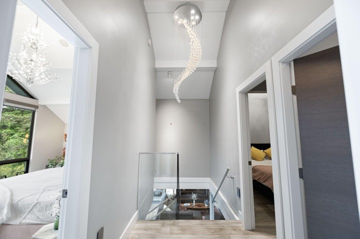 Photo 25 at 445 Mountain Drive, Lions Bay, West Vancouver