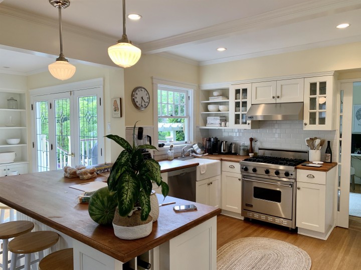 Photo 5 at 3250 W 35th Avenue, MacKenzie Heights, Vancouver West