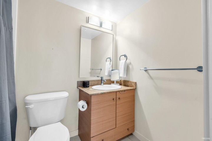 Photo 17 at 1001 - 928 Homer Street, Yaletown, Vancouver West