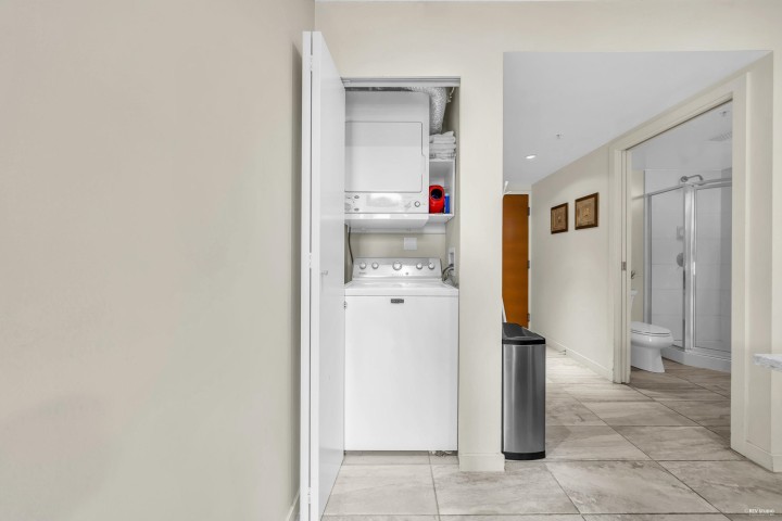 Photo 18 at 1001 - 928 Homer Street, Yaletown, Vancouver West