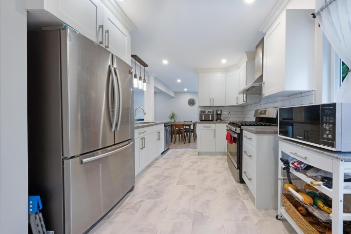 Photo 17 at 4477 Primrose Lane, Canyon Heights NV, North Vancouver