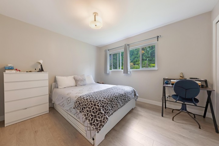 Photo 9 at 4477 Primrose Lane, Canyon Heights NV, North Vancouver