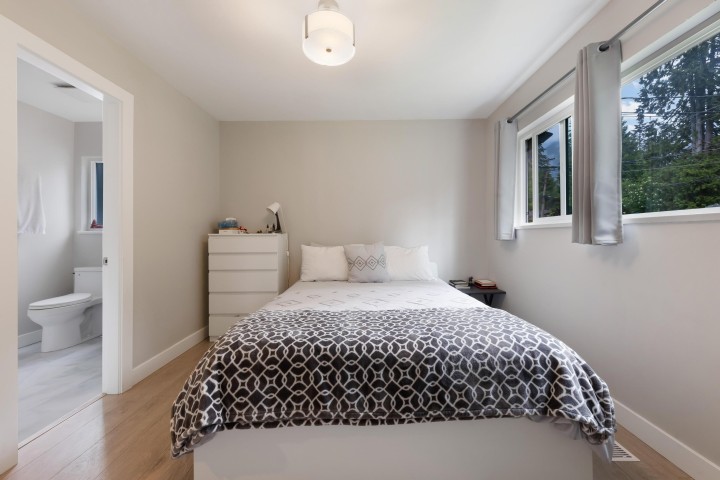 Photo 10 at 4477 Primrose Lane, Canyon Heights NV, North Vancouver