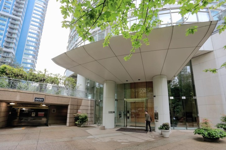 Photo 2 at 1301 - 1288 Alberni Street, West End VW, Vancouver West