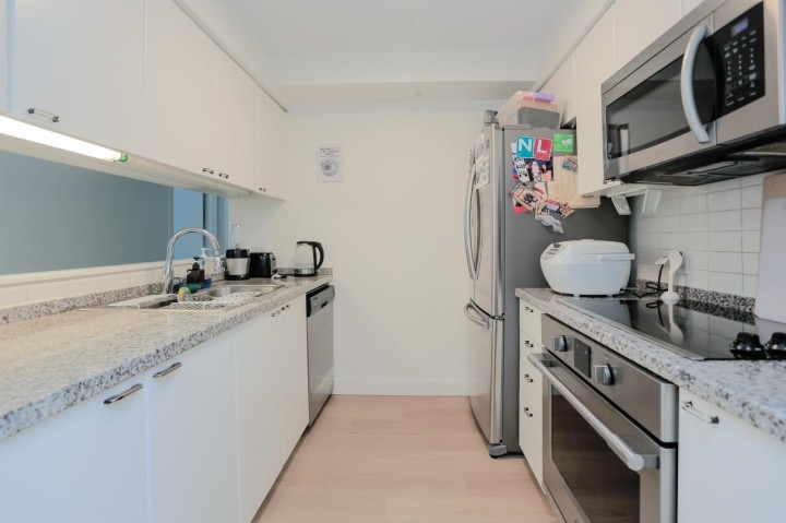 Photo 11 at 1301 - 1288 Alberni Street, West End VW, Vancouver West