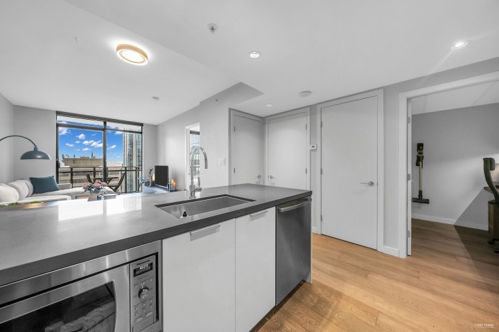 Photo 13 at 1907 - 788 Richards Street, Downtown VW, Vancouver West