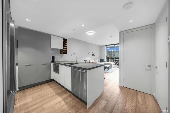 Photo 10 at 1907 - 788 Richards Street, Downtown VW, Vancouver West