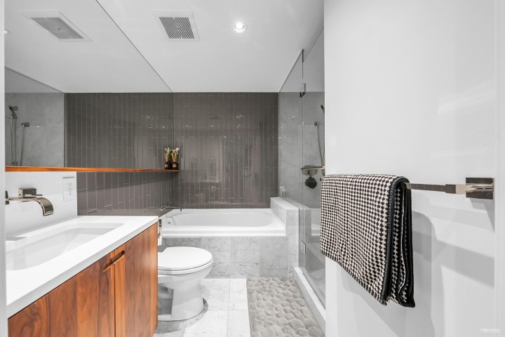 Photo 19 at 1907 - 788 Richards Street, Downtown VW, Vancouver West