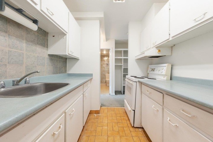 Photo 5 at 2103 - 1330 Harwood Street, West End VW, Vancouver West