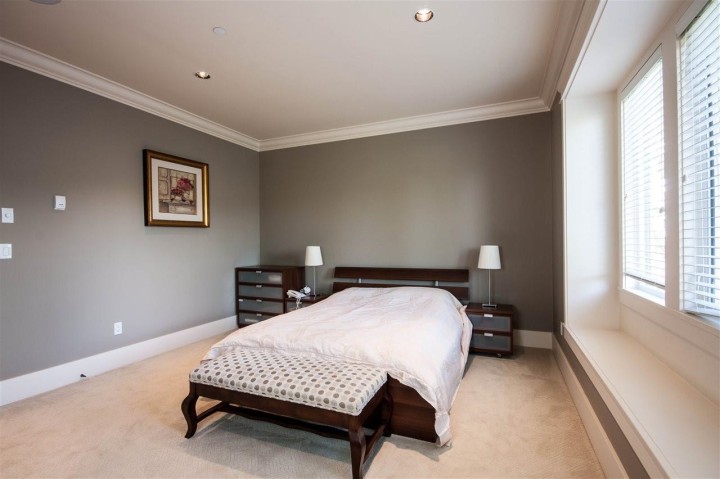 Photo 9 at 1419 W 59th Avenue, South Granville, Vancouver West