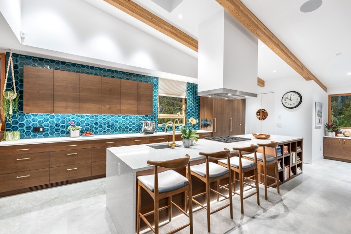 Photo 12 at 3823 Bayridge Avenue, Bayridge, West Vancouver