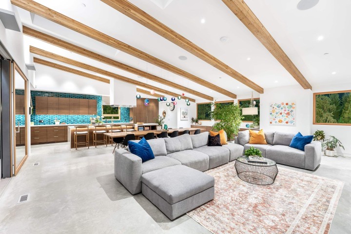 Photo 5 at 3823 Bayridge Avenue, Bayridge, West Vancouver