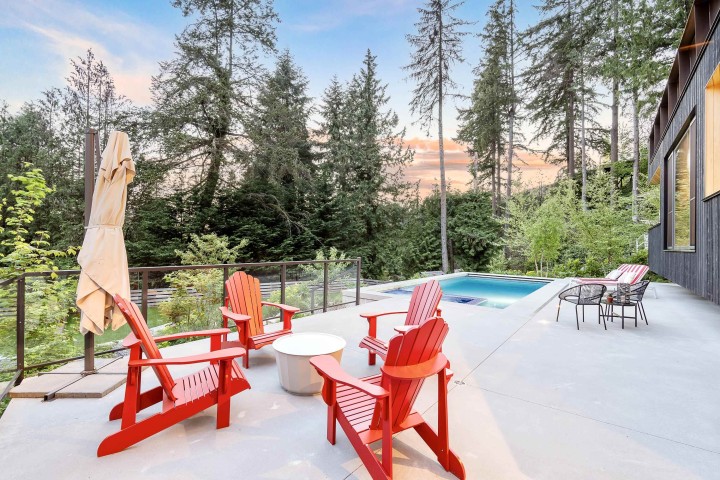 Photo 38 at 3823 Bayridge Avenue, Bayridge, West Vancouver