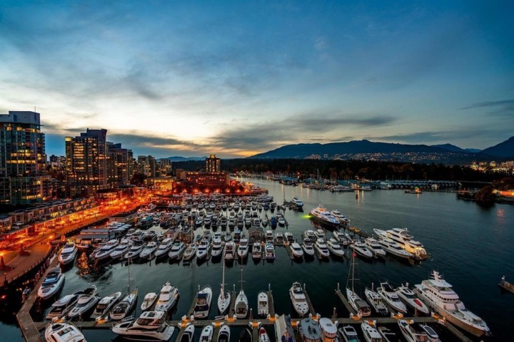 Photo 1 at 1304 - 323 Jervis Street, Coal Harbour, Vancouver West