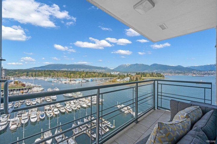 Photo 34 at 1304 - 323 Jervis Street, Coal Harbour, Vancouver West