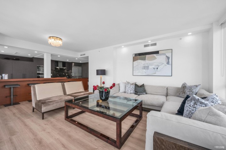 Photo 10 at 1304 - 323 Jervis Street, Coal Harbour, Vancouver West