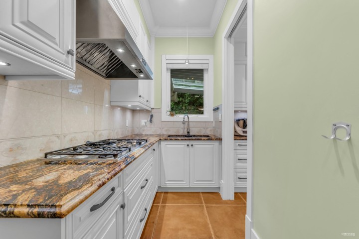 Photo 17 at 1835 Mathers Avenue, Ambleside, West Vancouver