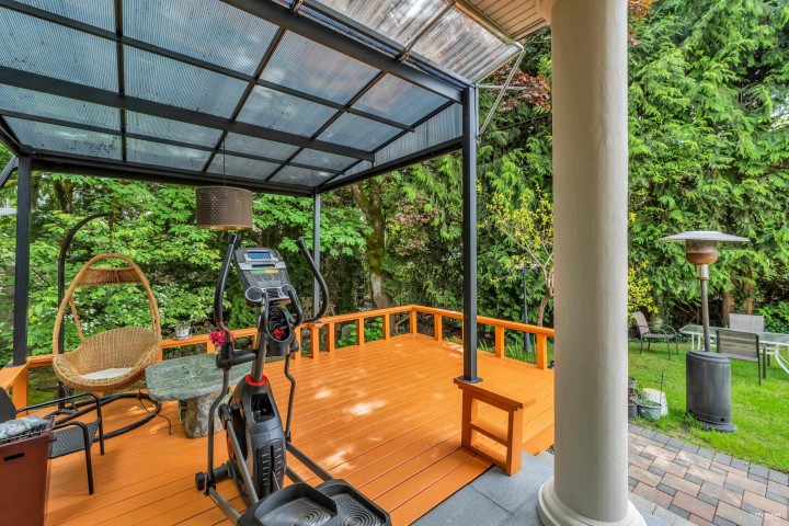 Photo 9 at 1835 Mathers Avenue, Ambleside, West Vancouver