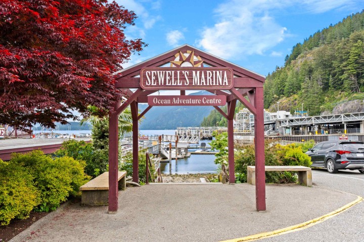 Photo 23 at 402 - 6699 Nelson Avenue, Horseshoe Bay WV, West Vancouver