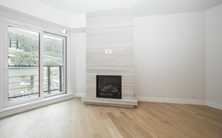 Photo 3 at 402 - 6699 Nelson Avenue, Horseshoe Bay WV, West Vancouver