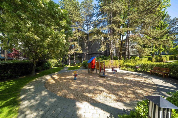 Photo 21 at 2113 - 4625 Valley Drive, Quilchena, Vancouver West