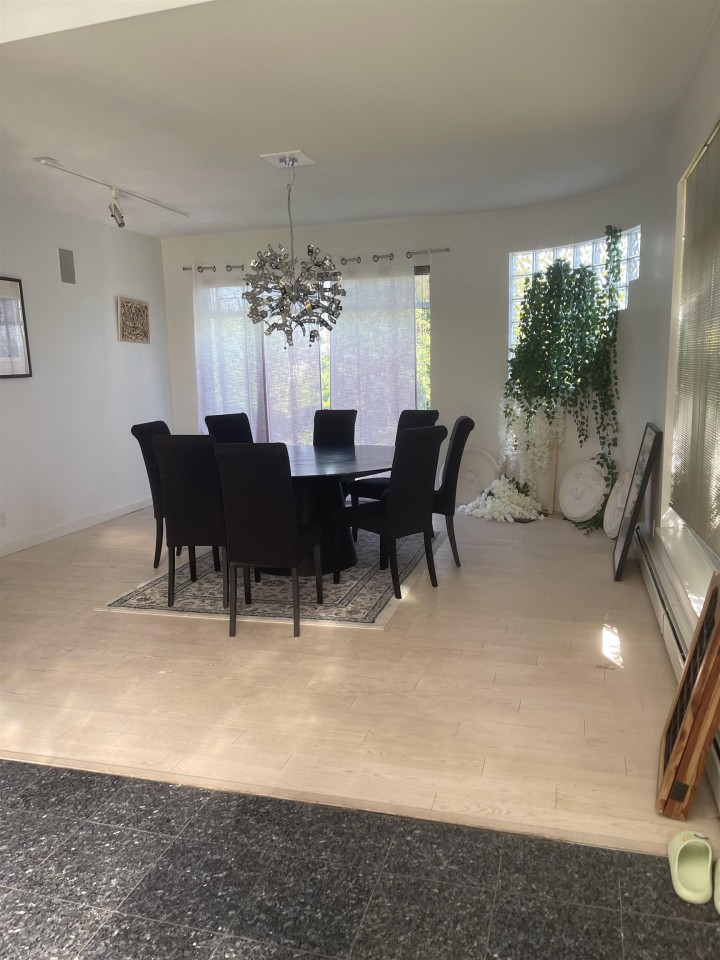 Photo 4 at 757 W 52nd Avenue, South Cambie, Vancouver West