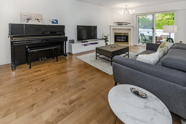 Photo 1 at 210 - 5788 Vine Street, Kerrisdale, Vancouver West