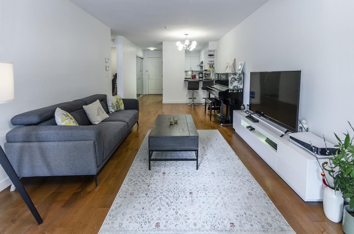 Photo 9 at 210 - 5788 Vine Street, Kerrisdale, Vancouver West