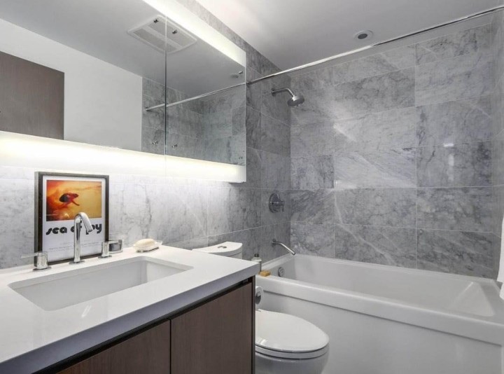 Photo 2 at 1083 - 87 Nelson Street, Yaletown, Vancouver West