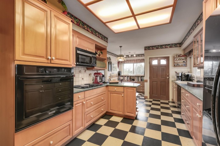 Photo 6 at 936 W 37th Avenue, Cambie, Vancouver West