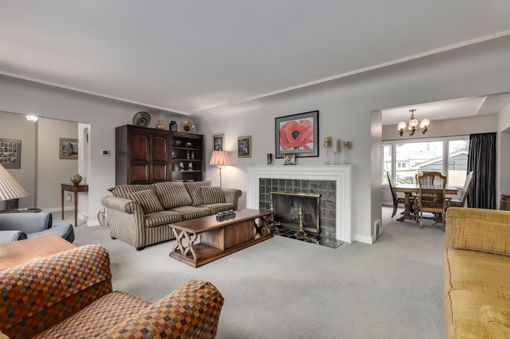 Photo 4 at 936 W 37th Avenue, Cambie, Vancouver West