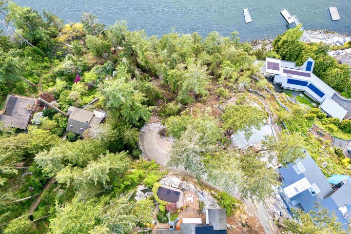 Photo 6 at 5056 The Byway, Caulfeild, West Vancouver