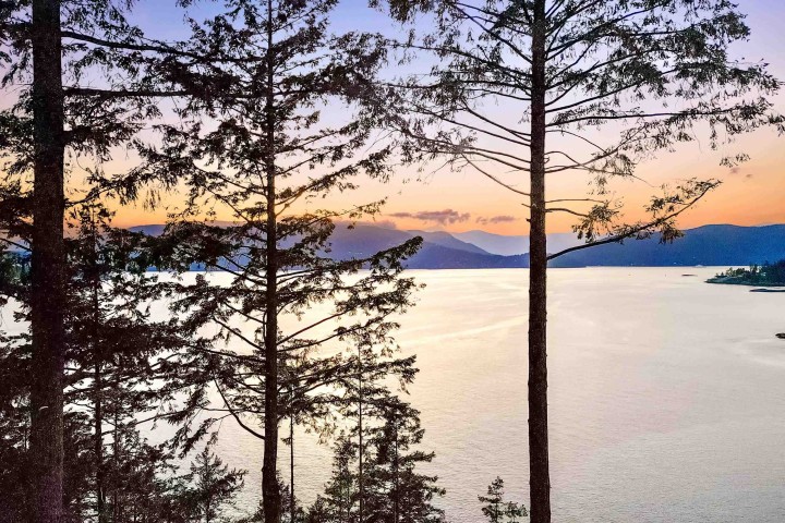 Photo 34 at 5056 The Byway, Caulfeild, West Vancouver