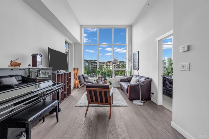 Photo 4 at 636 - 3563 Ross Drive, University VW, Vancouver West